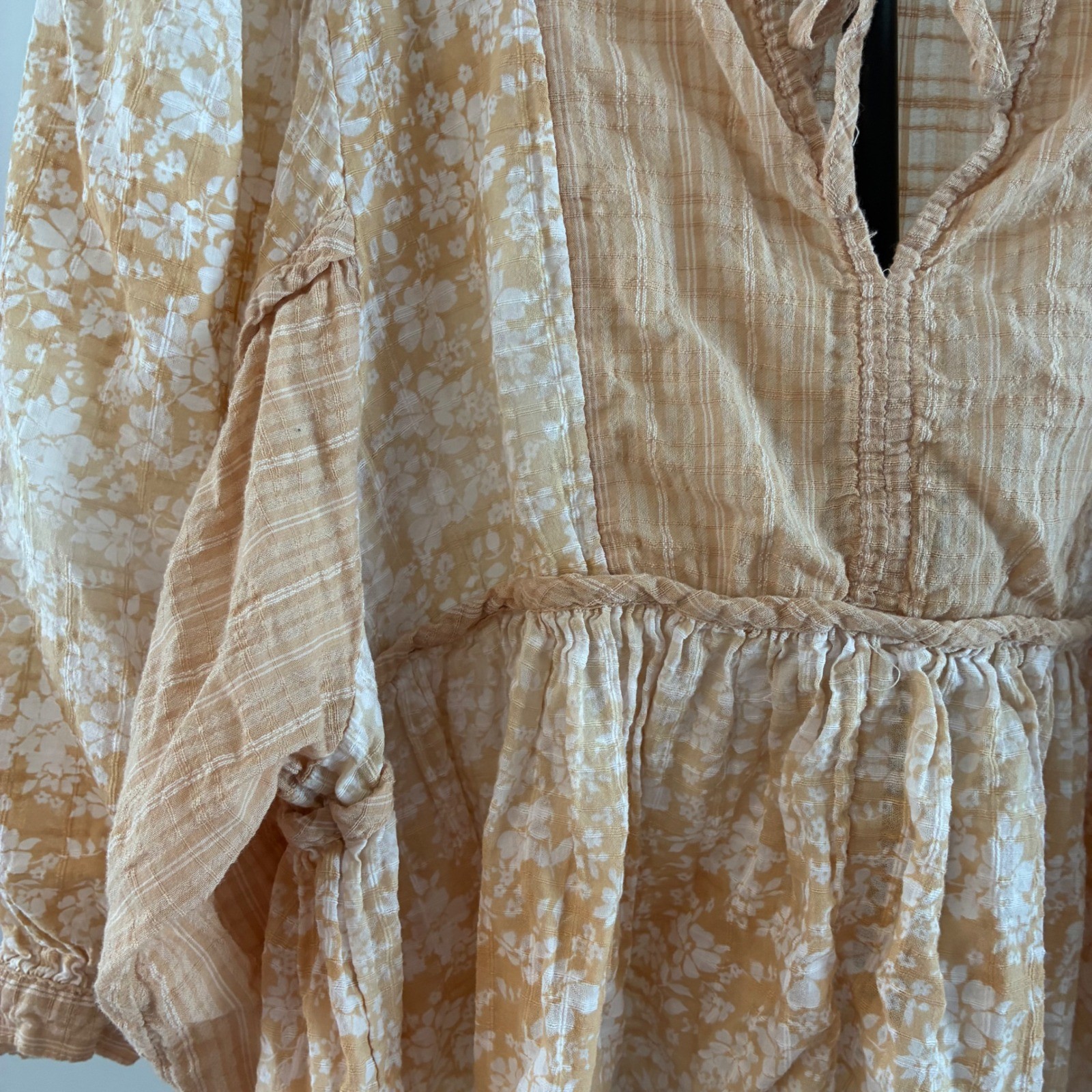 American Eagle Patchwork Floral Plaid Babydoll Bl… - image 2