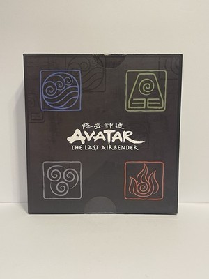 Avatar The Last Airbender Collector s Box Set- BST AXN - Limited Edition