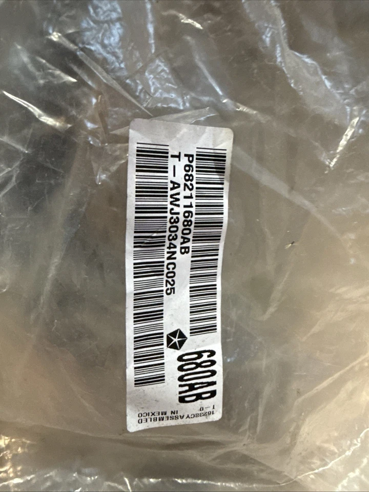 OEM 2014-2016 RAM 1500 2500 3500 UPFITTER PUENTE CABLEADO ARNÉS P68211680AB Foto 2 de 3