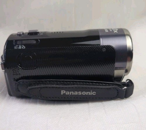 Panasonic HDC-TM90 Full HD Camcorder 16GB 40x optical zoom 3 in. Touchscreen - Picture 12 of 23