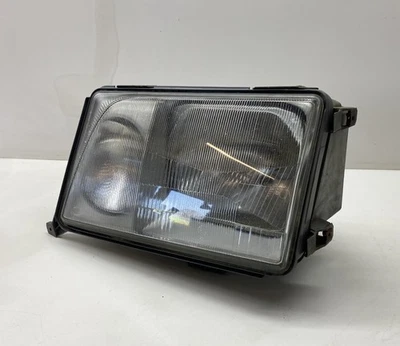 Mercedes W124 ab 9/1993 Mopf 2 Scheinwerfer Streuscheibe Glas Hella LINKS - Bild 1 von 4