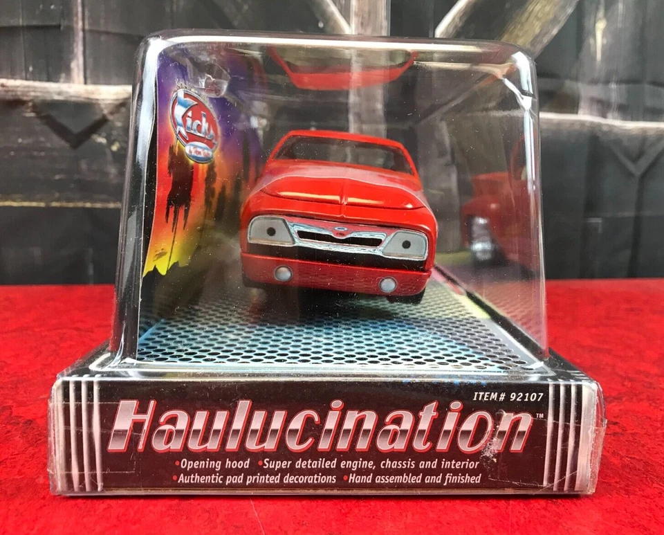 NIB SEALED Diecast Kalifornia Kicks Thom Taylor HAULUCINATION 1:24 #92107 RED - Image 3 of 4