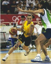 TULLY BEVILAQUA Signed 8 x 10 Photo WNBA Basketball SEATTLE STORM Australia