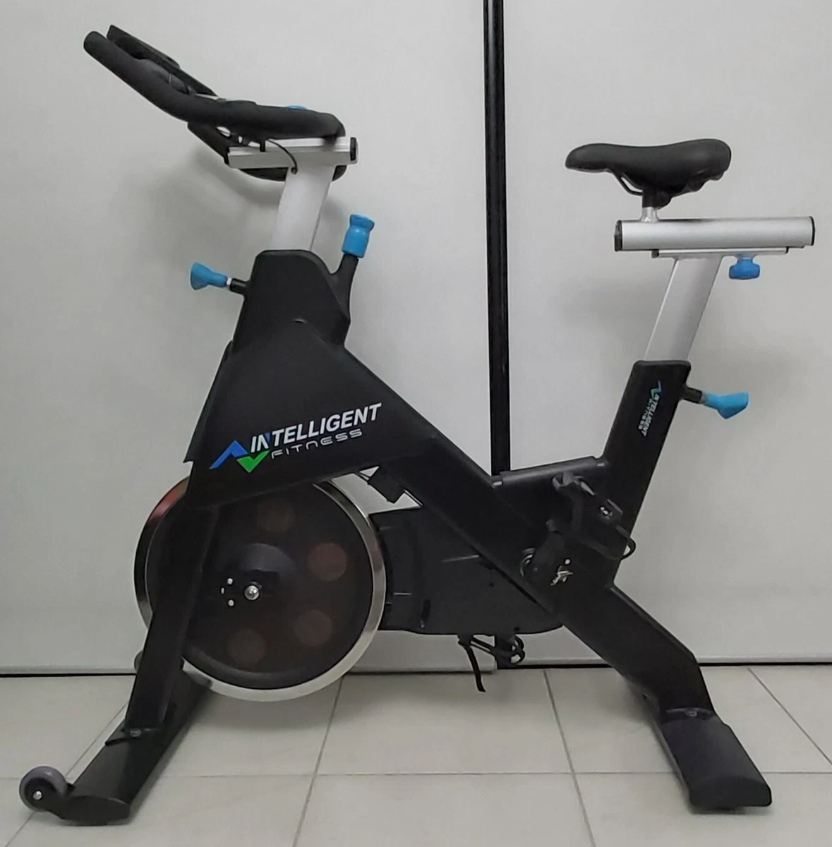 Spin bike discount 20kg flywheel