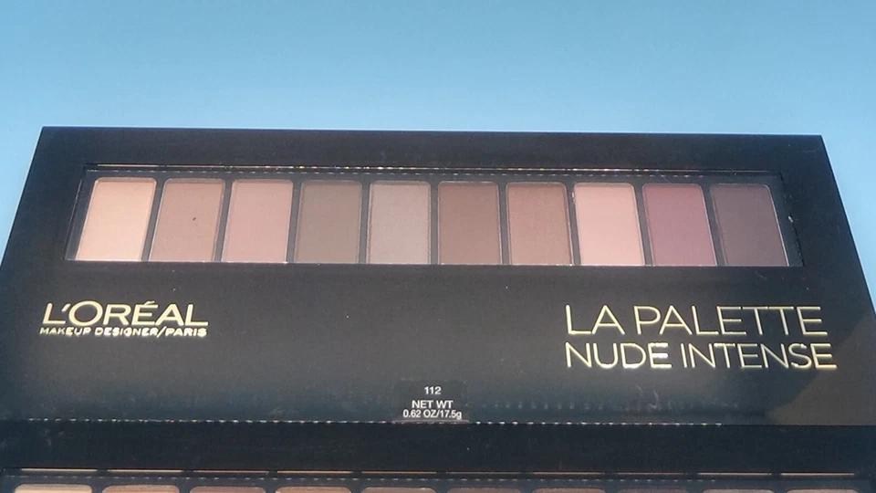 LOREAL MAKEUP BUNDLE OF 3 NEW, SEALED - Image 3 of 4