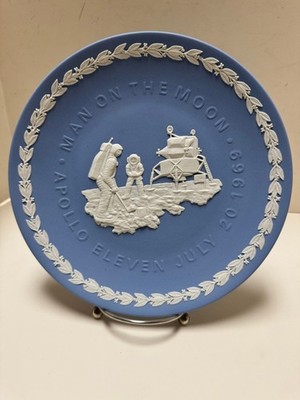 Wedgwood Man on the Moon Apollo 11 July 20 1969 Blue & White Jasperware Plate