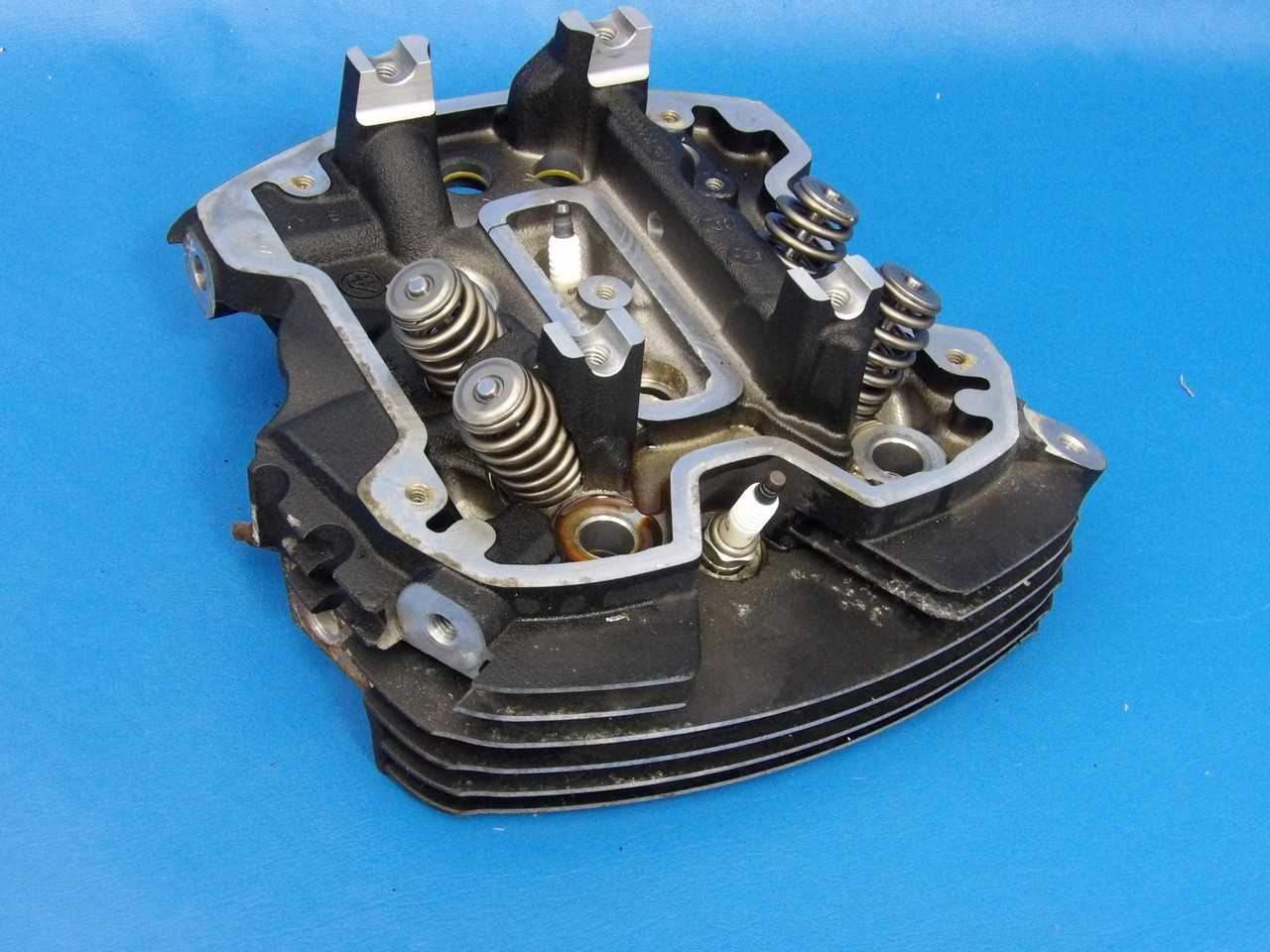 Harley-Davidson OEM M8 Milwaukee 8 114ci Water Cooled Front Cylinder Head