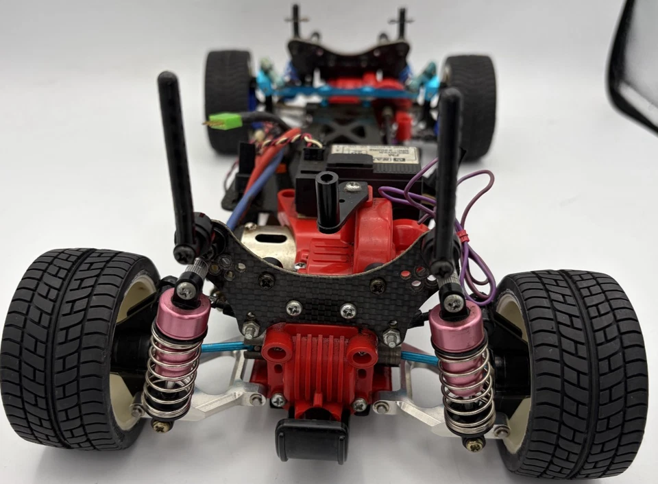 For parts TAMIYA TA02 TA-02 carbon chassis with ESC and motor. - Image 4 of 4
