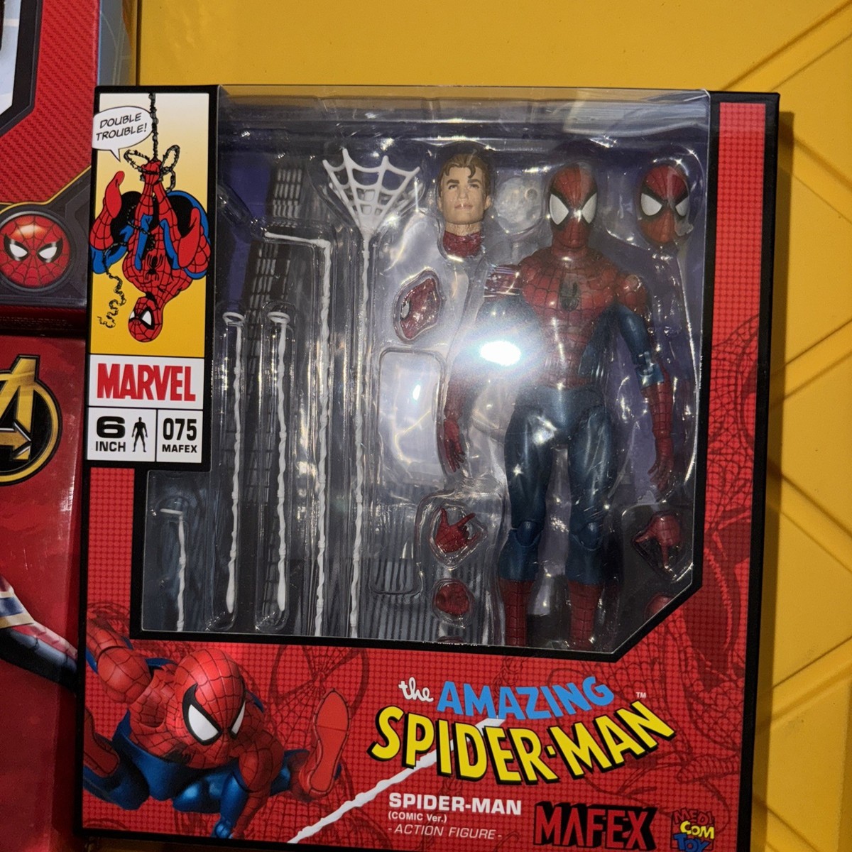 Medicom MAFEX 075 Spider Man Comic Version Action Figure/MAFEX 047