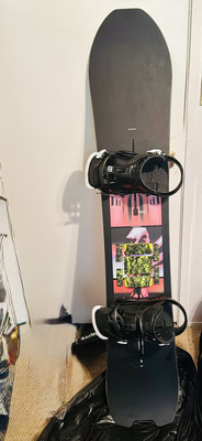2022-2023 Burton Skeleton Key Snowboard, 158 cm