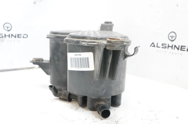 Audi A4 Quattro 2009-2016 bote de emisiones evaporador de vapor de combustible 8K0-201-801-C  Foto 2 de 4