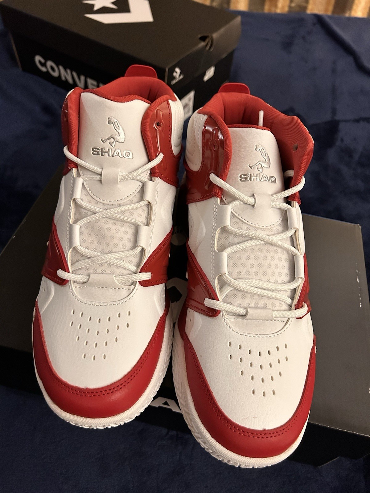 Men's Basketball Shoes 10 Shaq White Red Mid Top Devastator Sneakers Cushioned