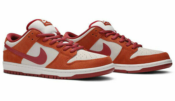 dark russet dunks low