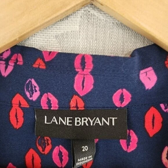 Top pijama estampado labial con botones Lane Bryant para mujer 20 7645 Foto 4 de 4