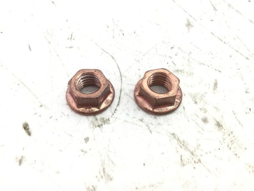 MUTTERN BEFESTIGUNG AUSPUFFKRÜMMER PIAGGIO VESPA GTS E4 ABS 125 2021 MD3200