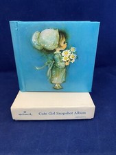 Vtg NOS 1972 CUTE GIRL Daisies Brown Hair Bonnet Dress Snapshot Photo Album Book