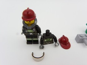 LEGO CITY: Fire Starter Set (60088) 20/70 14% Partial Incomplete Set