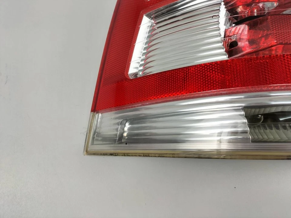 Piloto trasero izquierdo opel zafira b 2009 13349825 rgc7954 - Imagen 3 de 4