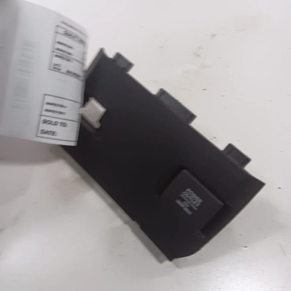 Honda Civic 12V Power Port Socket 2016 2017 2018 2019 - Image 2 of 4