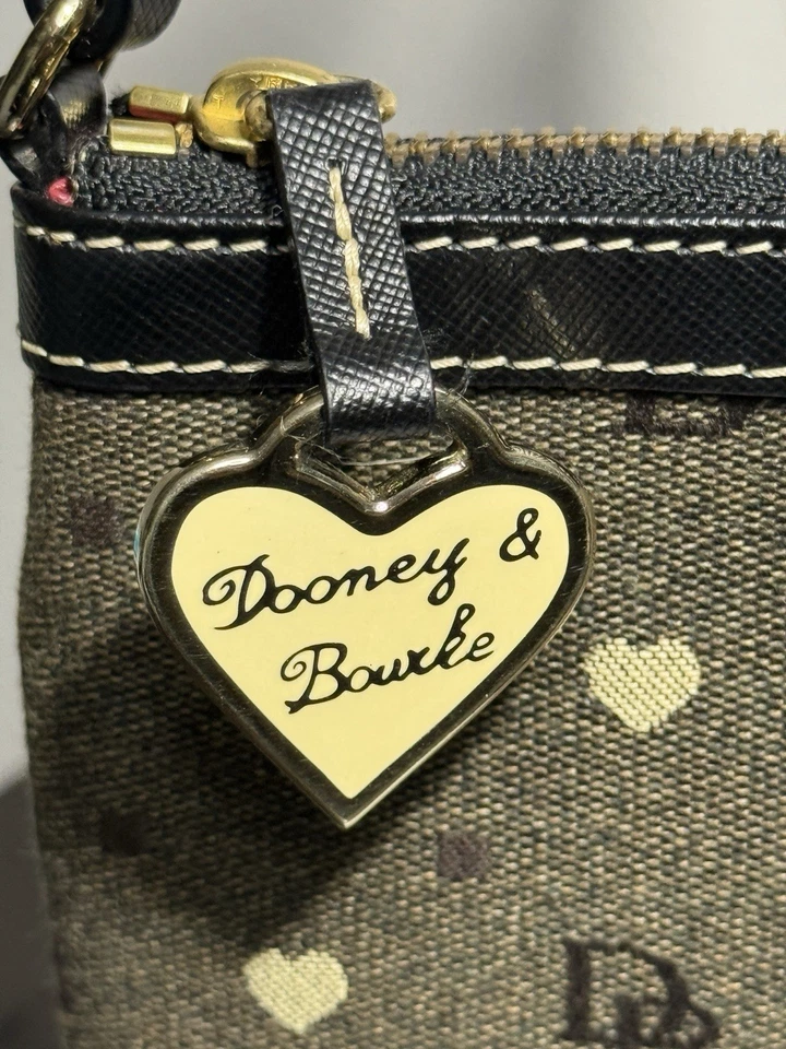 Dooney & Bourke Vintage Signature design With Hearts Hobo/Wristlet NWOT - Image 3 of 4