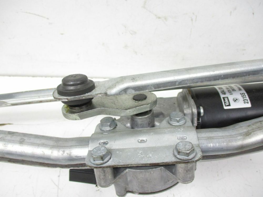 Windscreen Wiper Linkage Front with Motor BMW 3 (E90) 325I 6978263 