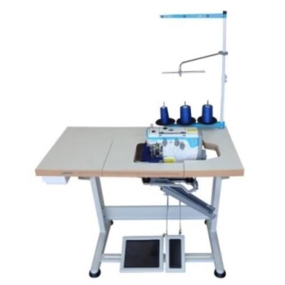 JACK E4S - 3 - 3-thread overlock (standard or hemstitch), servo DD - set
