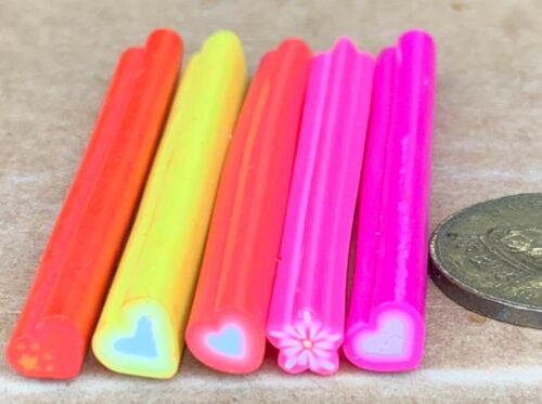 5 Assorted Hearts Fimo Canes Nail Art Tumdee 1:12 Scale Dolls House Set 1 - Picture 1 of 1