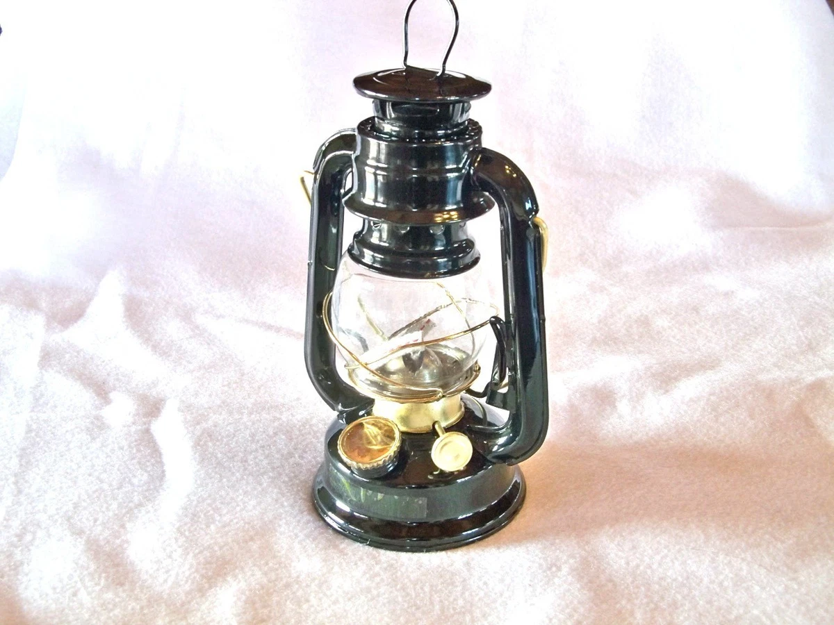 Hanging 2024 oil lantern
