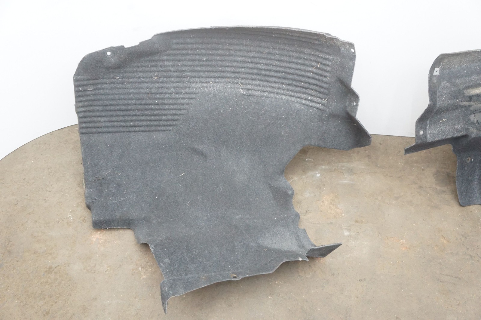 Set Front Right Inner Fender Liner OEM 51717049478 Rolls Royce Phantom Vii 2006