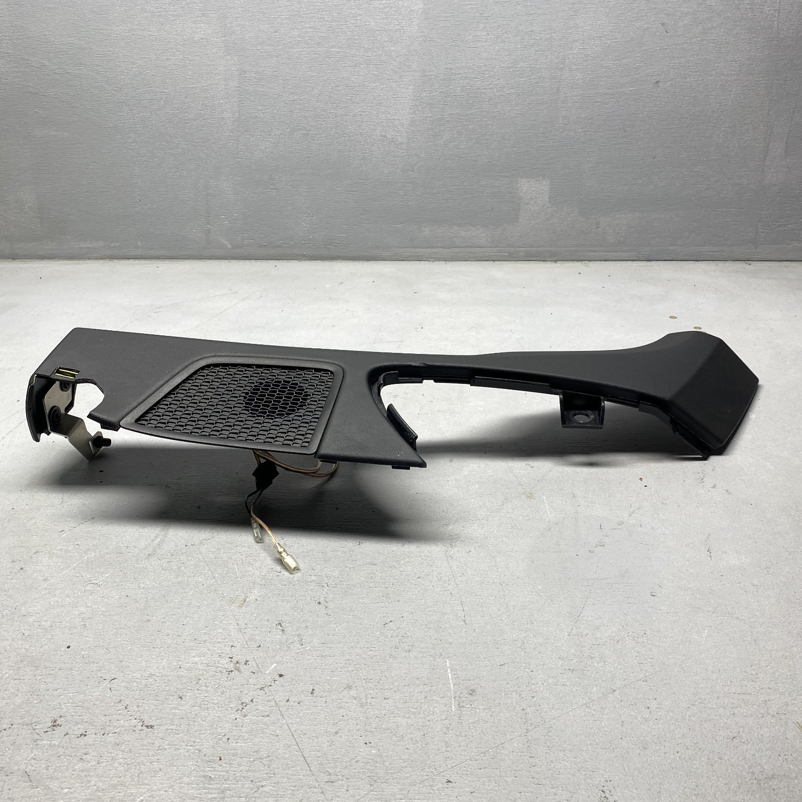 2018 Lamborghini Huracan Right Dashboard A-Pillar W/ Speaker 4T0867272B
