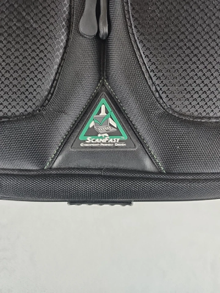 移动边缘扫描快速检查点友好黑色笔记本电脑托架背包 — 第 3/4 张图片