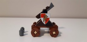 LEGO Kingdoms: Knight's Showdown (7950), Complete, No Box/Instructions