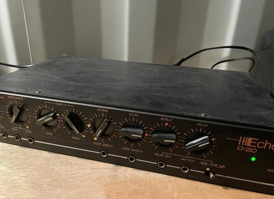 Evans EP-250 Cinta Vintage Eco Spring Reverb Años 70 Japón MIJ Analógico Retraso Funciona Foto 4 de 4