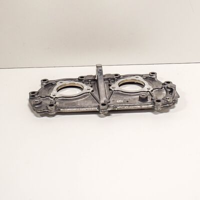 Mercedes-Benz C W205 2.0i 135kw Upper Timing Chain Cover 