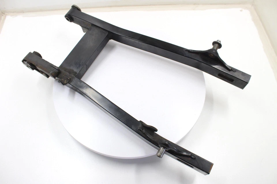 Yamaha Virago 250 1996 OEM basculante trasero suspensión trasera brazo oscilante Foto 2 de 4