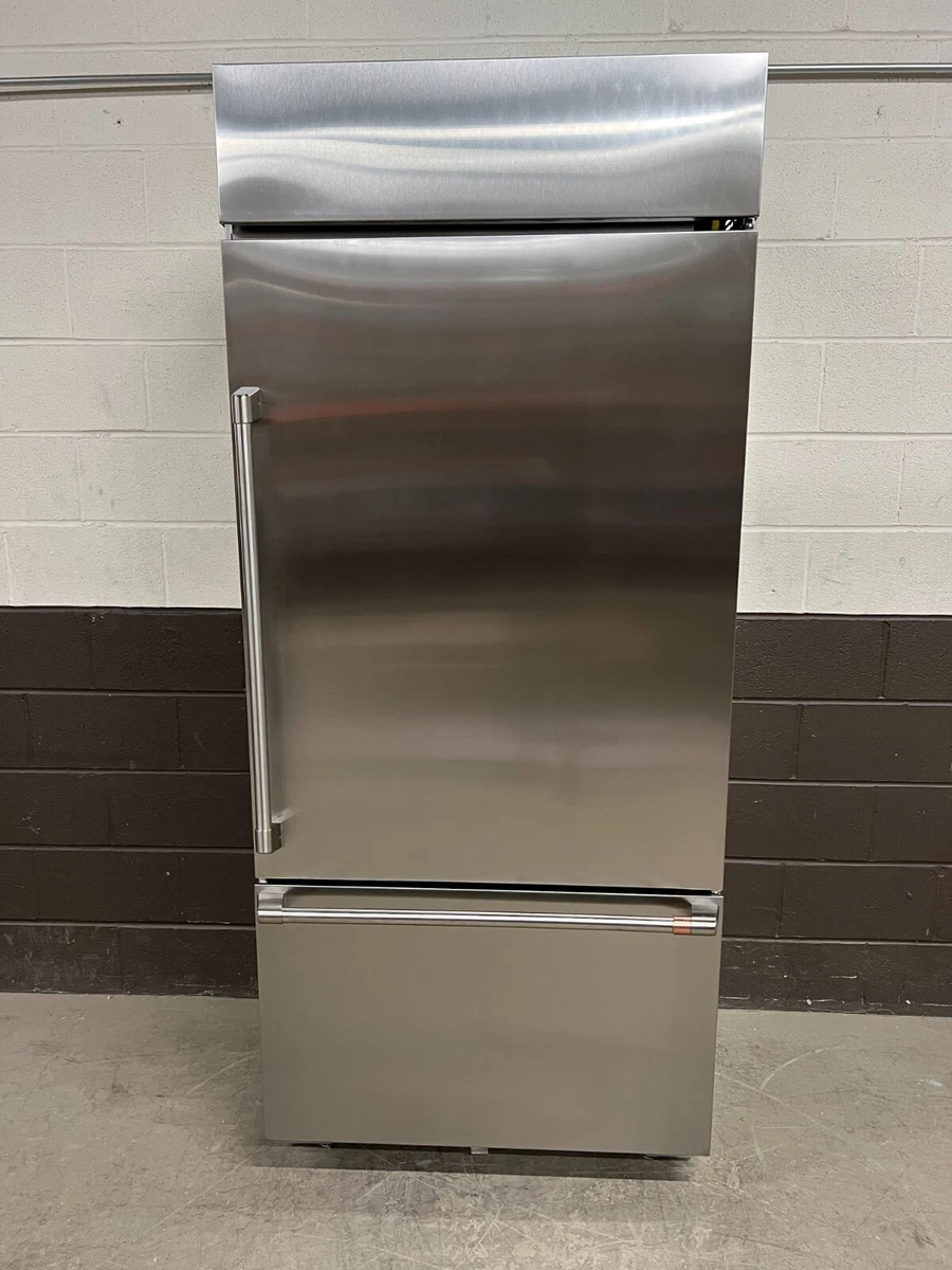 GE Cafe CDB36RP2PS1 - 36 Refrigerator Bottom Freezer Build-In Stainless