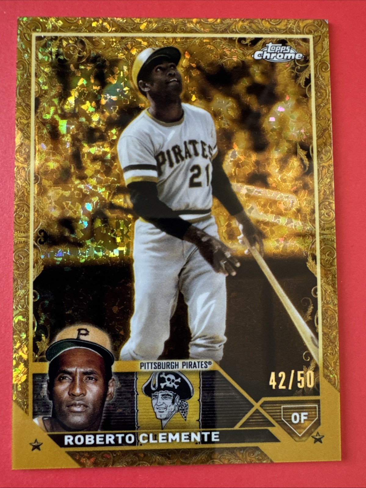 2023 Topps Chrome Gilded Collection Roberto Clemente Mini-Diamond Gold Etch /50