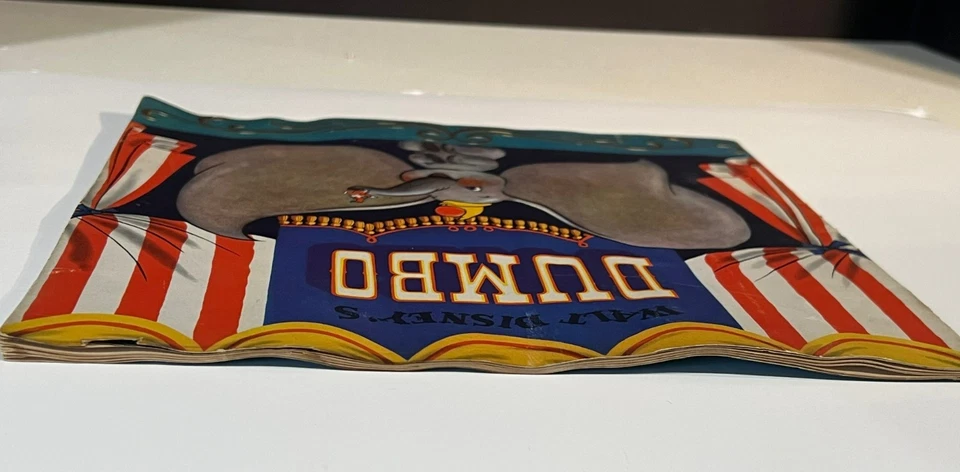 Walt Disney's Dumbo 1941, libro infantil, PB, Timothy Mouse, promoción de película Foto 4 de 4