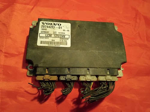Volvo VNL Light Control Module 20744283-01