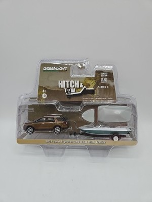 Greenlight Hitch & Tow Series #4 ''2013 Ford Explorer and Boat with Trailer''. New