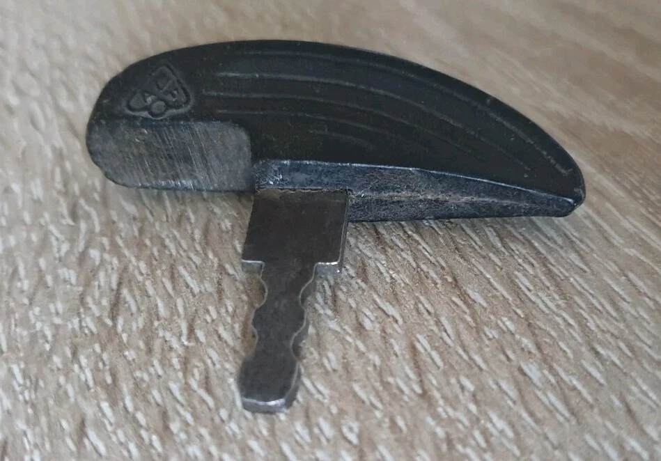 original Pannonia Schlüssel Motorrad Oldtimer AVF - Bild 3 von 4