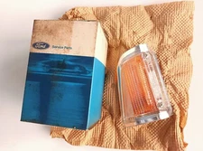 NEW OLD STOCK CORNER TURN LIGHT LAMP LENS., RH For FORD CORTINA MK3 TC TD XLE