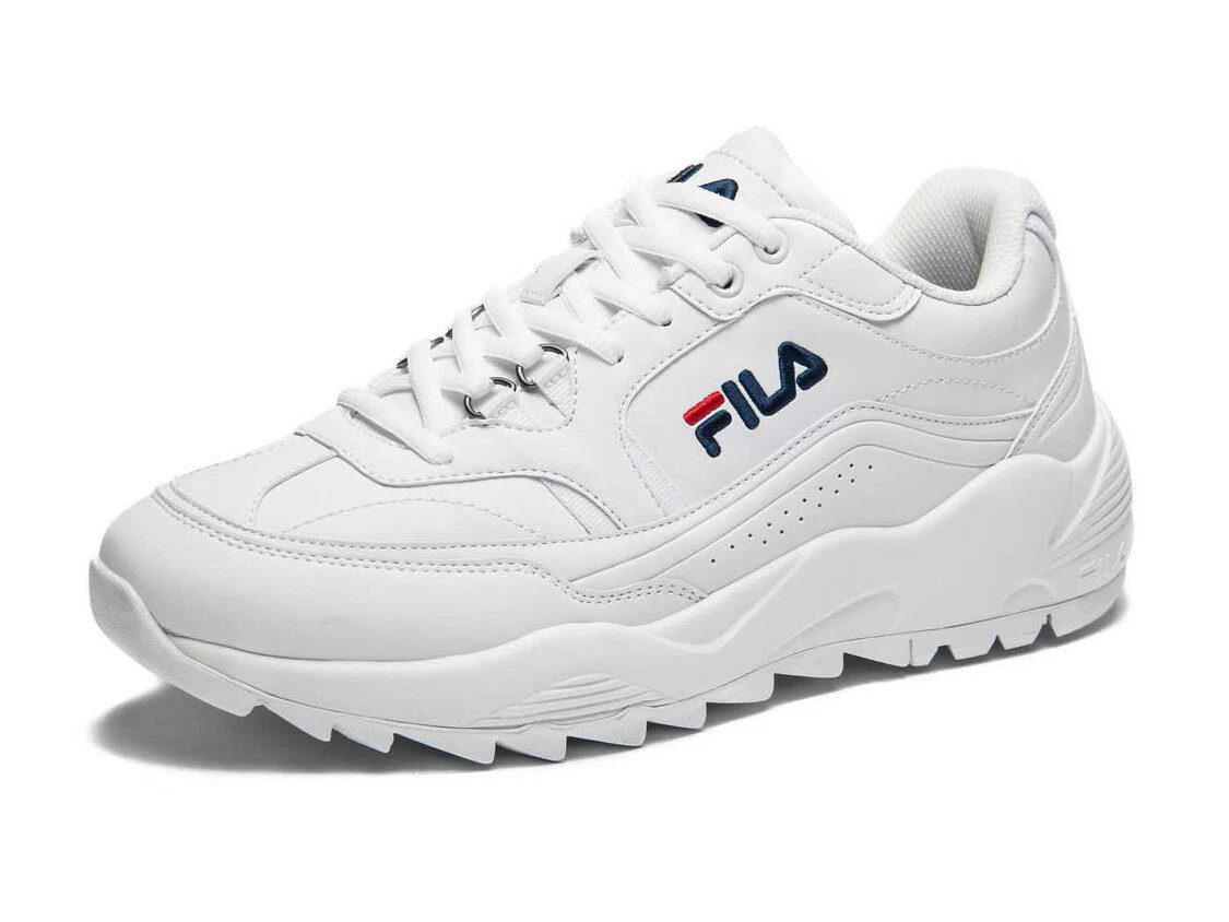 Fila low cut white clearance shoes