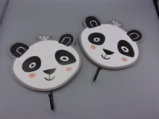 Set of 2 Panda  8" x 7" Children's Room Wall Plaques w/ Hooks Coat Hangers