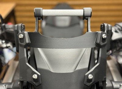 Honda NC750X Navigation Halterung 2025-2027 für den OEM verstellbaren Bildschirm (schwarz)