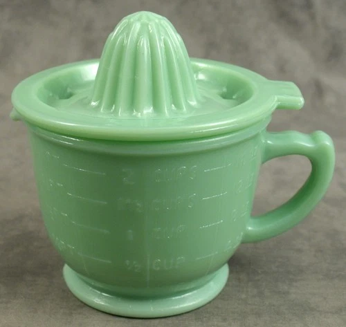 JADEITE GREEN GLASS 2-Cup REAMER MEASURING MIXING CUP & JUICE REAMER SET