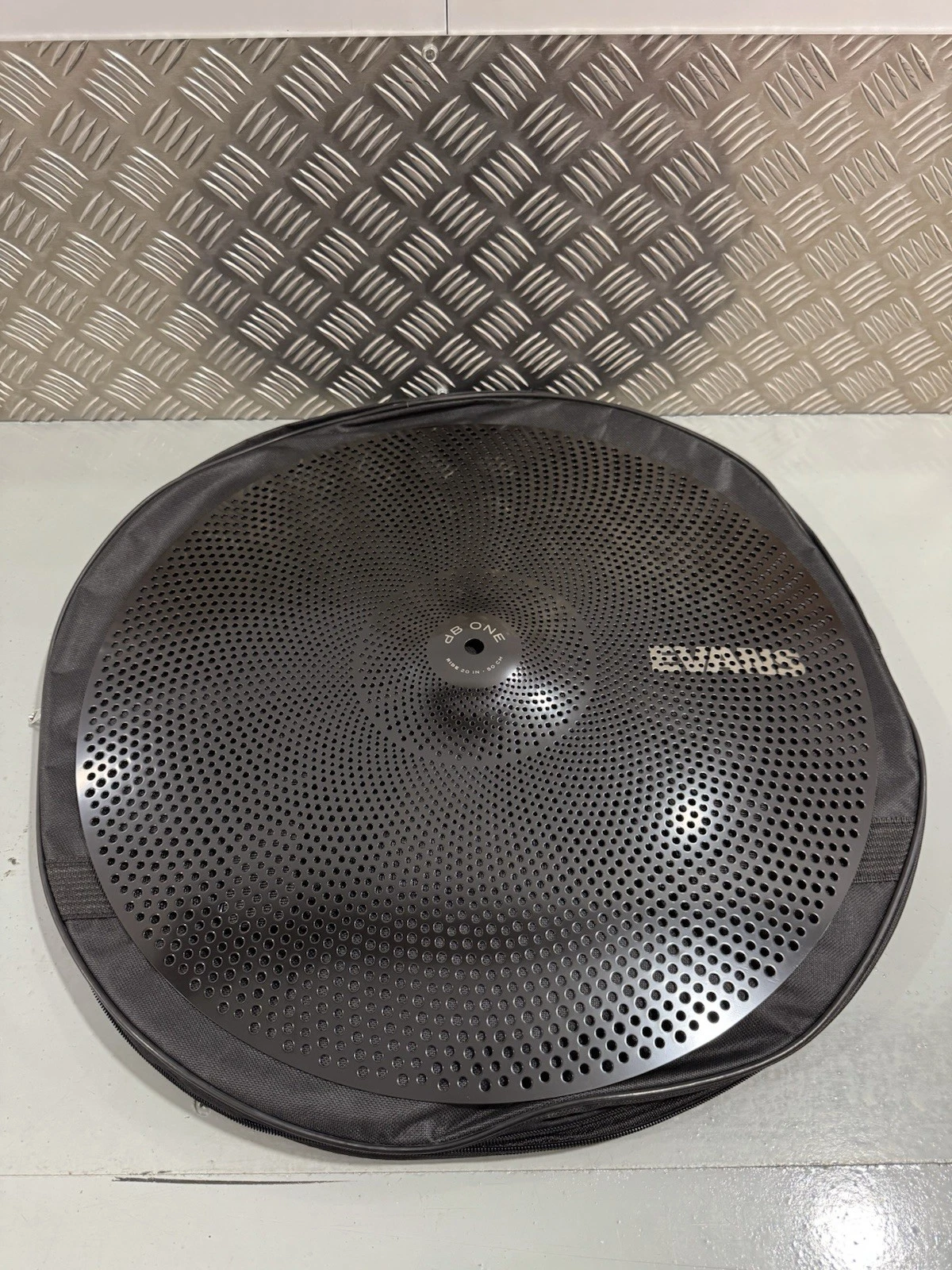 Evans dB One Cymbal Pack 14" 16" 18" 20" With Bag Brand New In Box 8