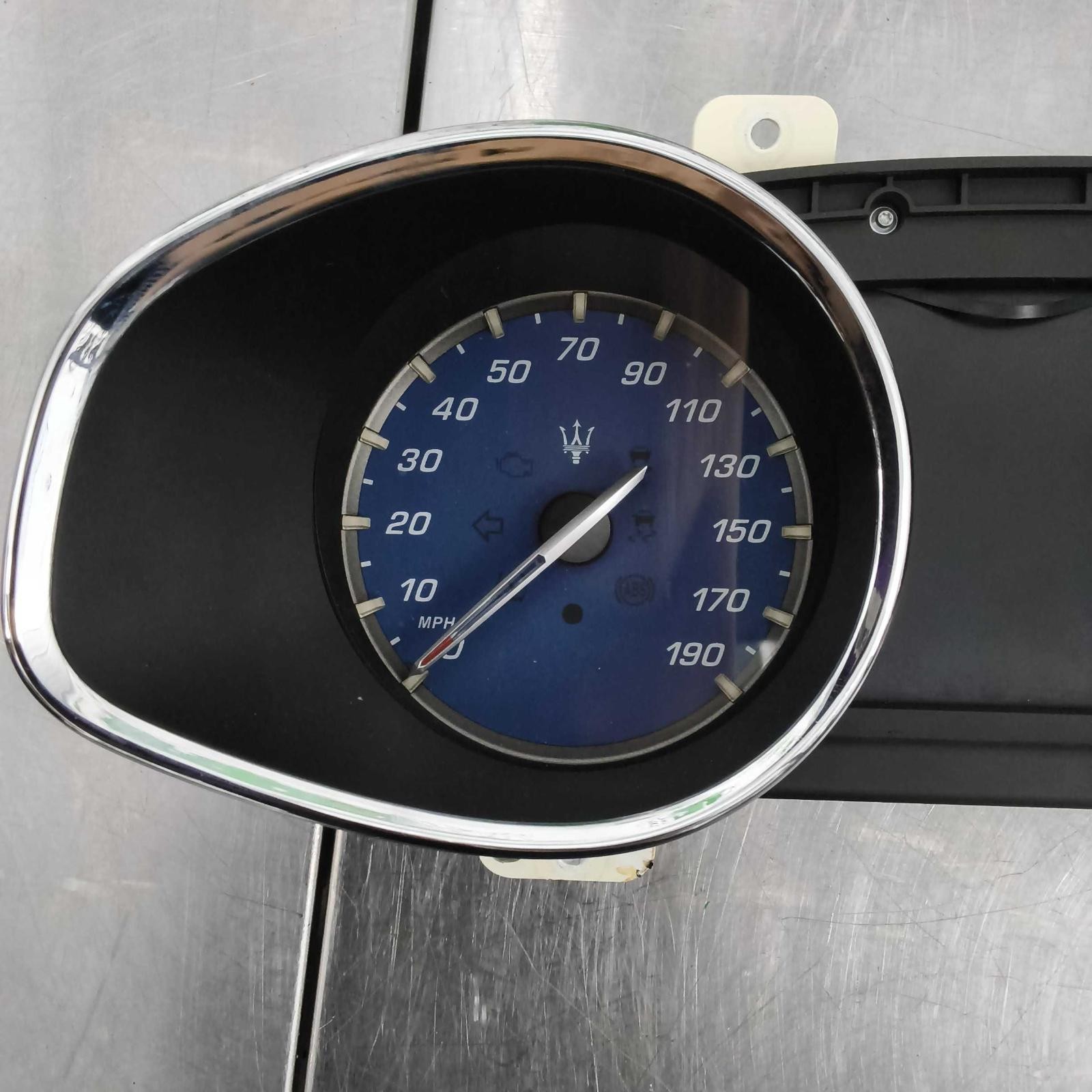 Maserati Quattroporte 2016 Speedometer P/N 670037091