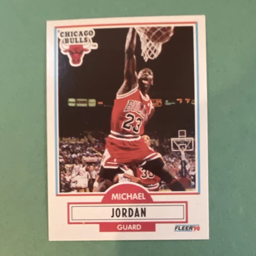 Fleer 1990-91 Michael Jordan #26 Chicago Bulls NBA Basketball Trading Card