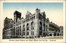 Windsor Street Station Head Offices Montreal Canada vintage postcard s312